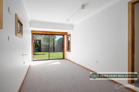Property photo of 5 Kevin Place Thirlmere NSW 2572