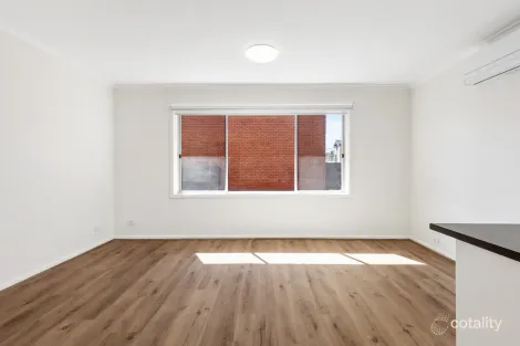 Property photo of 4/17 Cassels Road Brunswick VIC 3056