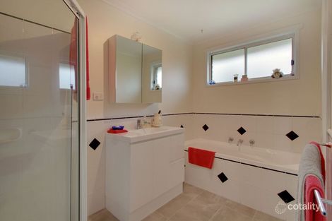 Property photo of 24 Peppermint Place Margate TAS 7054