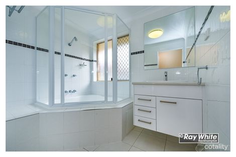 Property photo of 11 Carara Drive Kawana QLD 4701