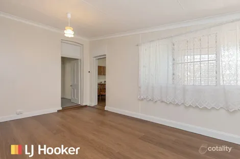 Property photo of 40 William Street West Tamworth NSW 2340