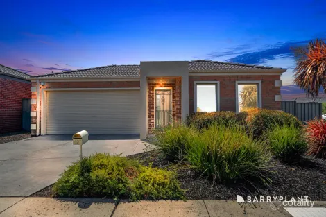 17 Macadamia St, Pakenham, VIC 3810