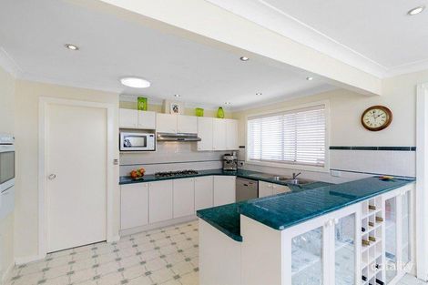 Property photo of 2 Lakala Avenue Springfield NSW 2250