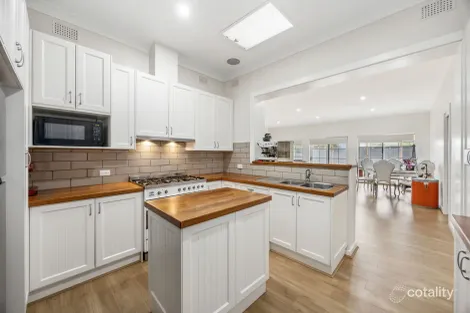 Property photo of 124 Avenue Road Clarence Gardens SA 5039