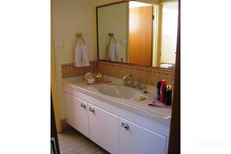 Property photo of 10 Ernst Place Edensor Park NSW 2176