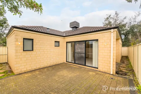 Property photo of 15A Hopkinson Way Wilson WA 6107