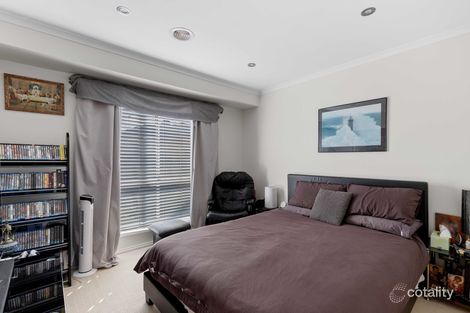 Property photo of 28 Marlock Way Delahey VIC 3037