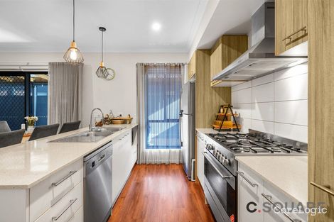 Property photo of 4 Peck Place Kalkallo VIC 3064