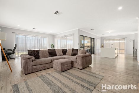 Property photo of 11 Chalgrove Road Madora Bay WA 6210