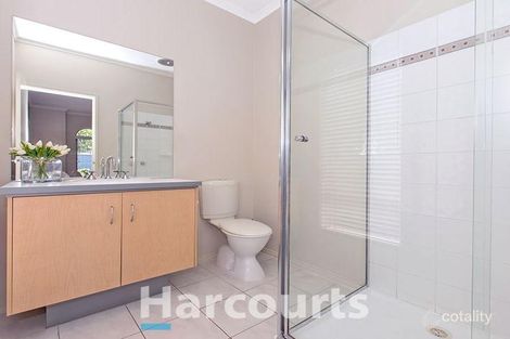 Property photo of 3 Yarra Close Pakenham VIC 3810