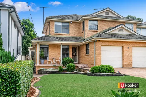 1/4 Karen Ave, Picnic Point, NSW 2213