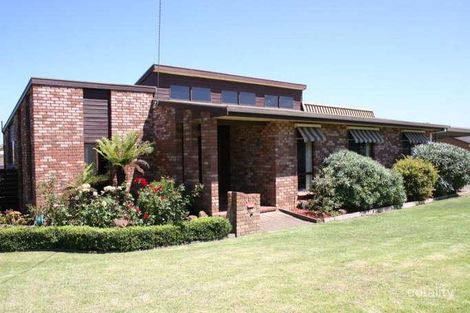 39 Baynes St, Dennington, VIC 3280