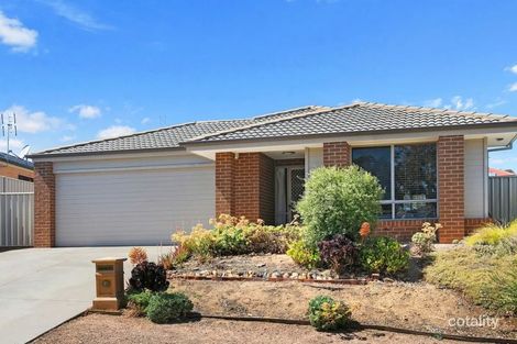 14 Tununga Cct, Kangaroo Flat, VIC 3555