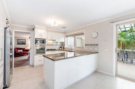Property photo of 6 Newry Court Warrnambool VIC 3280