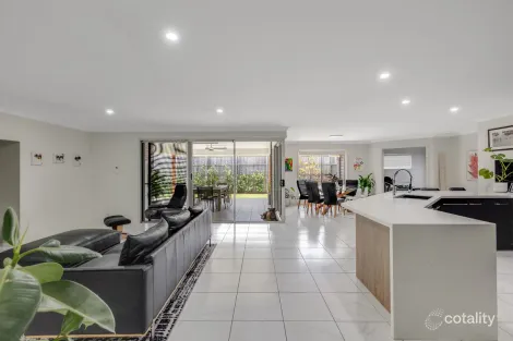 Property photo of 64 Hancock Circuit Kleinton QLD 4352