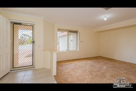 Property photo of 16 Ulandi Court Beckenham WA 6107