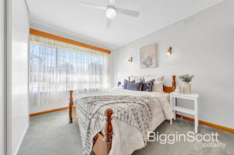 Property photo of 22 Gunther Avenue Springvale VIC 3171