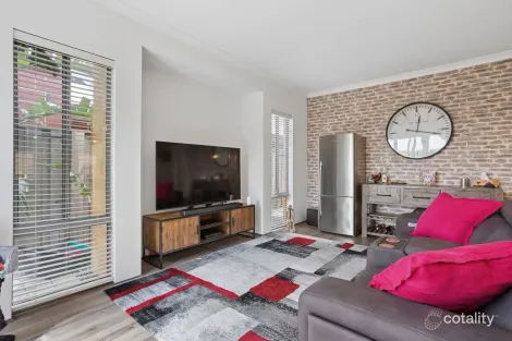 Property photo of 48 Everingham Drive Ellenbrook WA 6069