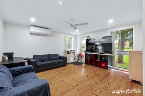 Property photo of 14 Briery Place Cranebrook NSW 2749