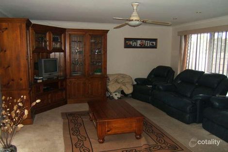 Property photo of 46 Cameron Way Pakenham VIC 3810