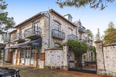 Property photo of 2/17 Essex Street Fremantle WA 6160