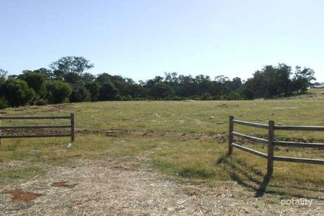 2 Shinnick Cl, Roelands, WA 6226