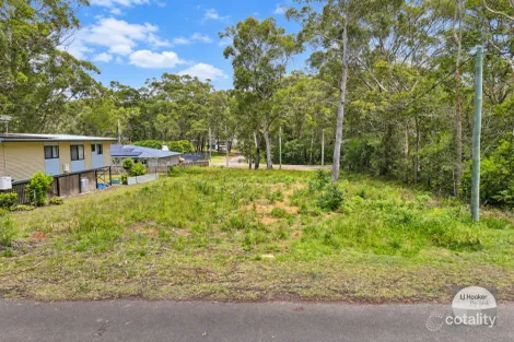 38 Bradman St, Russell Island, QLD 4184