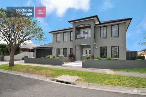 Property photo of 19 Valhalla Place Craigieburn VIC 3064