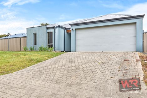 Property photo of 42 Greyhound Circle Gledhow WA 6330