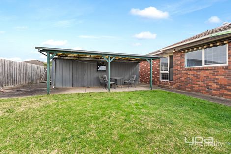 Property photo of 9 Mytton Close St Albans VIC 3021