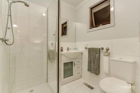 Property photo of 3 Everglades Court Rowville VIC 3178