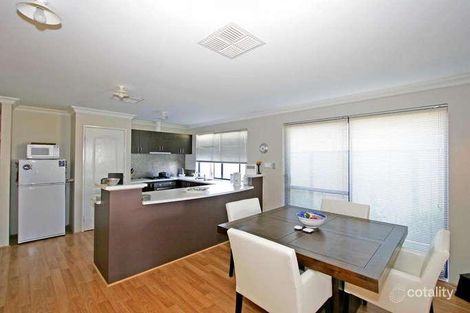 Property photo of 13 Village Lane Success WA 6164