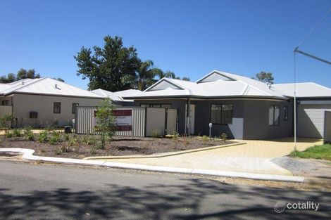 3/5 Turner Pl, Kelmscott, WA 6111