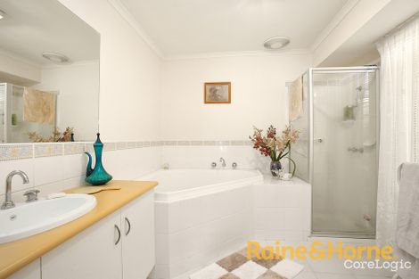 Property photo of 9 Tilmouth Place Narre Warren South VIC 3805