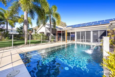 23 North Beach Pl, Mudjimba, QLD 4564