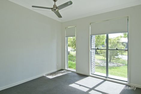 Property photo of 8 Arrowsmith Crescent Ormeau Hills QLD 4208