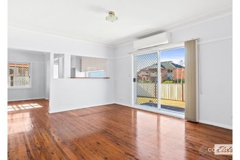 Property photo of 1/37 Albert Street Unanderra NSW 2526