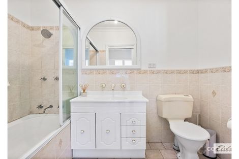 Property photo of 1/37 Albert Street Unanderra NSW 2526