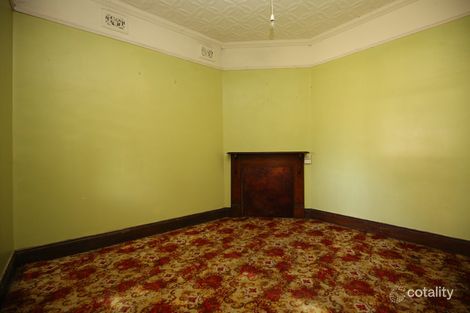 Property photo of 71 McLachlan Street Orange NSW 2800