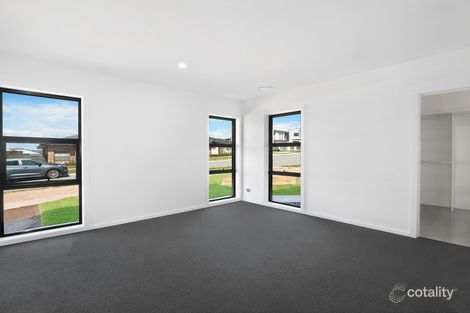 Property photo of 16 Heseltine Street Denman Prospect ACT 2611
