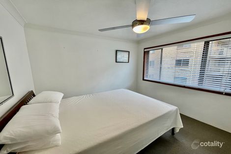 Property photo of 3/228 Marine Parade Labrador QLD 4215