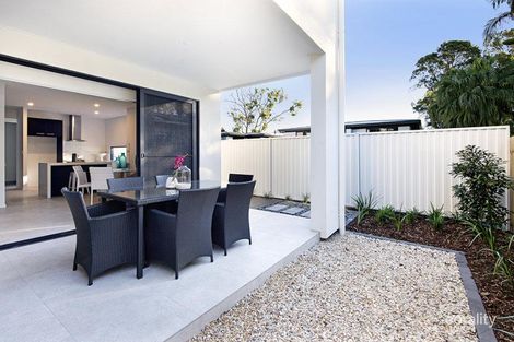 Property photo of 8/32 Billington Street Labrador QLD 4215