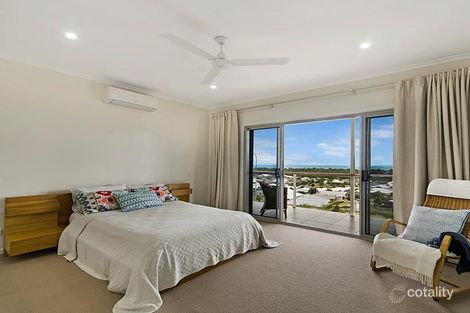 Property photo of 7 Cashell Crescent Bushland Beach QLD 4818