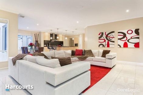 Property photo of 29 Berwick Springs Promenade Narre Warren South VIC 3805