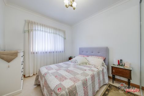Property photo of 8 Bridport Close West Hoxton NSW 2171