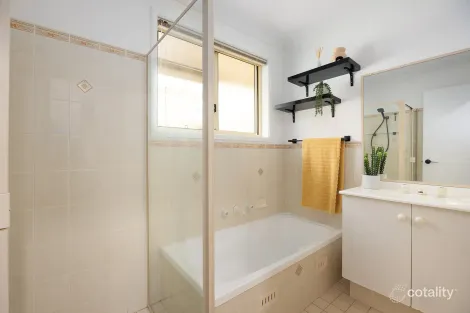 Property photo of 7 Newton Place Blue Haven NSW 2262