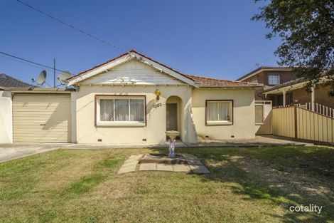 Property photo of 38 Suffolk Road Sunshine North VIC 3020