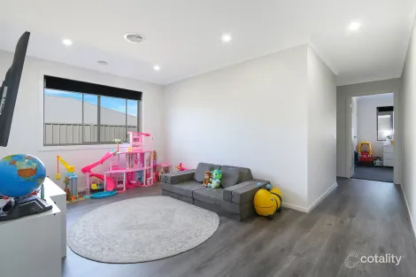 Property photo of 15 Fivefields Road Leneva VIC 3691