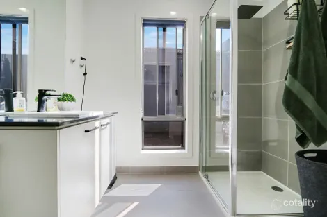 Property photo of 15 Fivefields Road Leneva VIC 3691