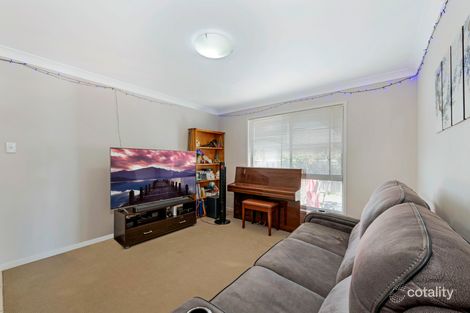 Property photo of 72 Neville Drive Branyan QLD 4670